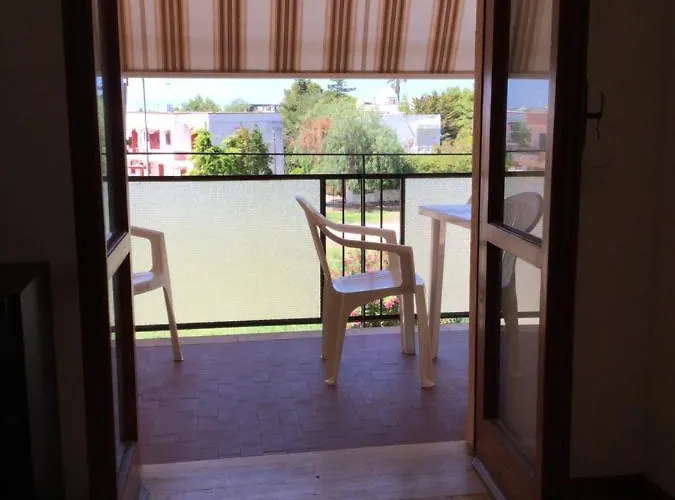 Via Dei Tigli 加利波利